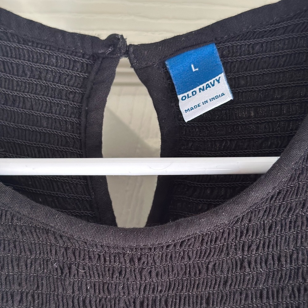 Old Navy Gray Sleeveless Smocked Dress